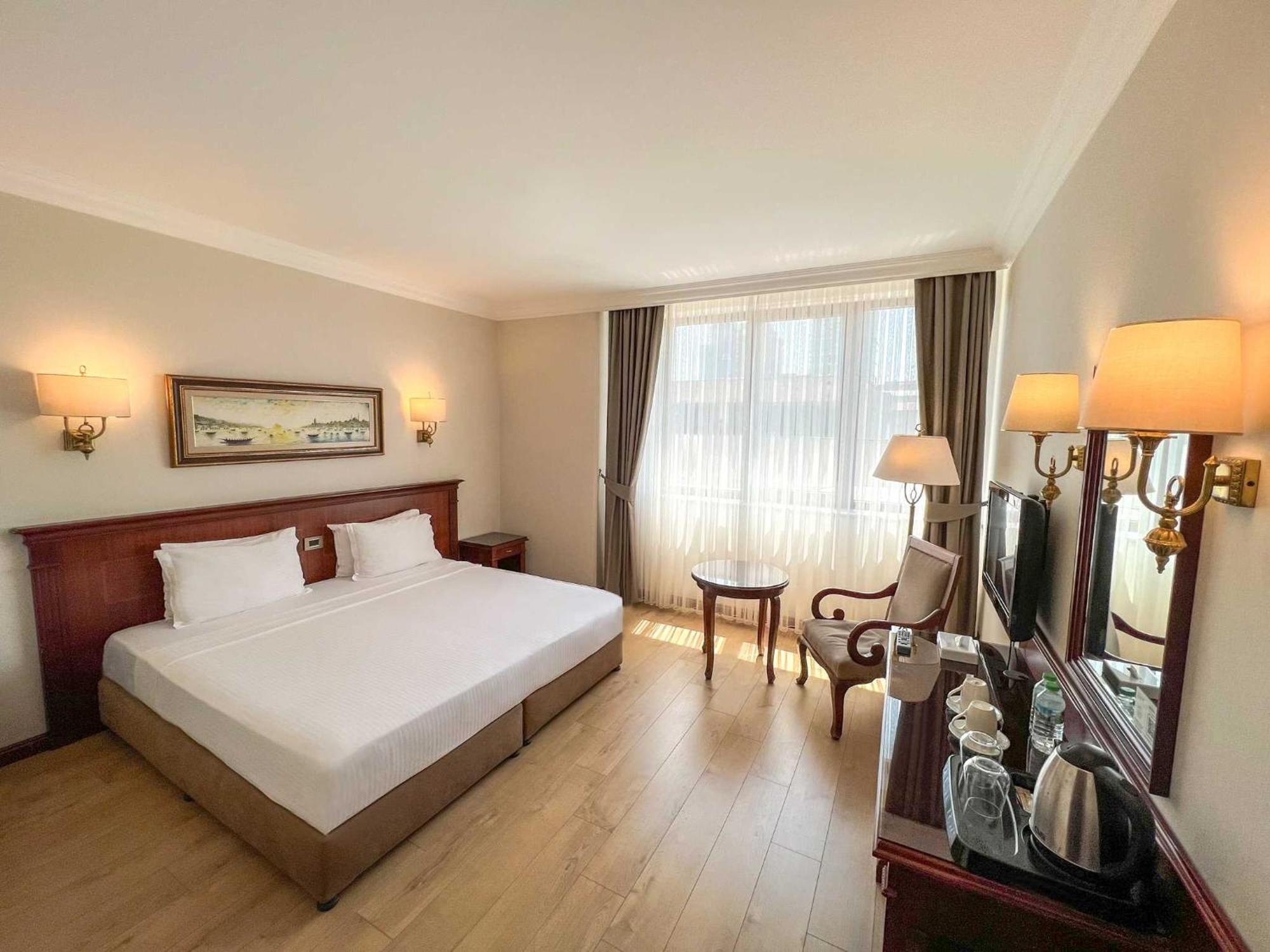 Bilek Istanbul Hotel Bagian luar foto