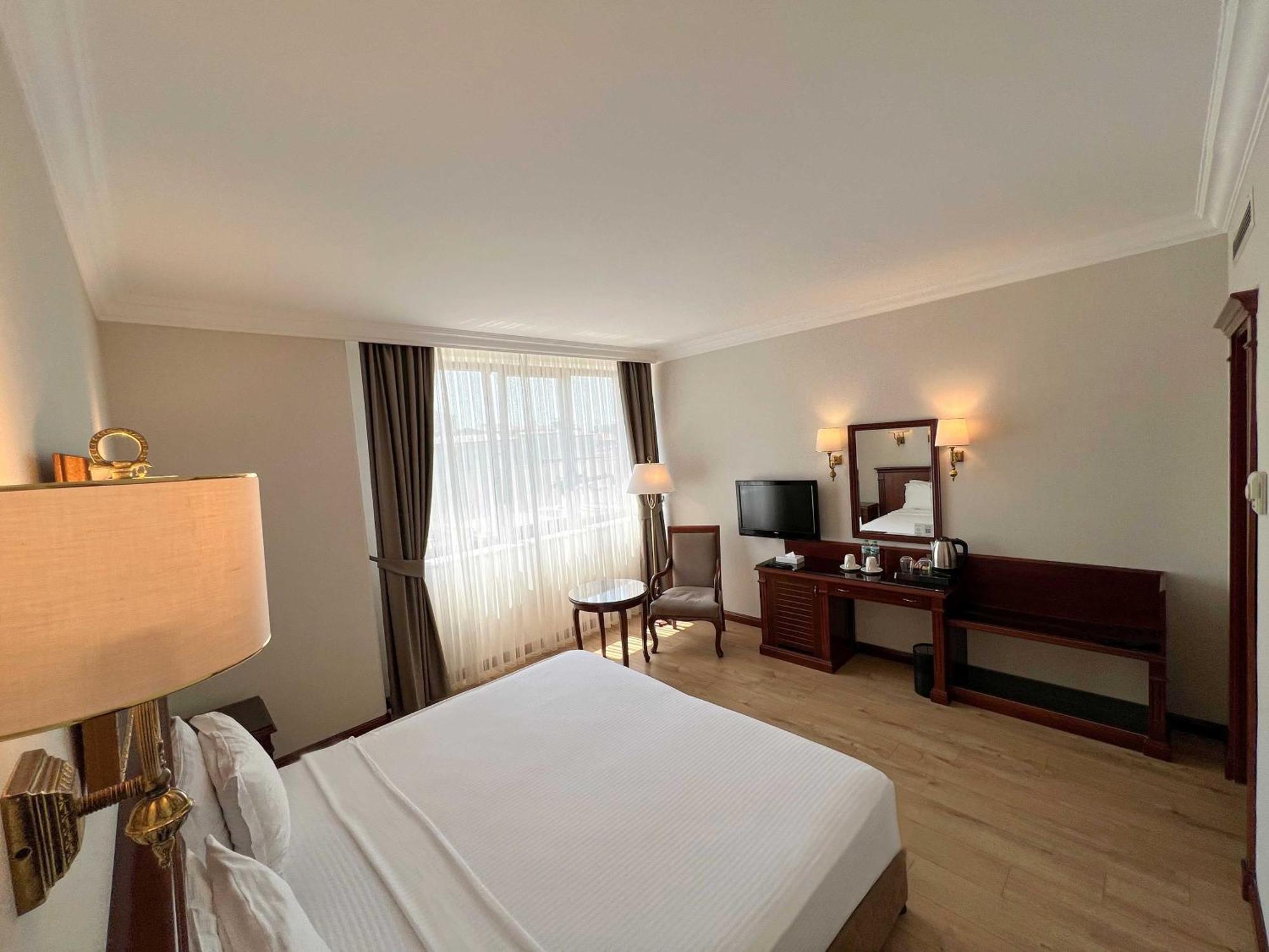 Bilek Istanbul Hotel Bagian luar foto